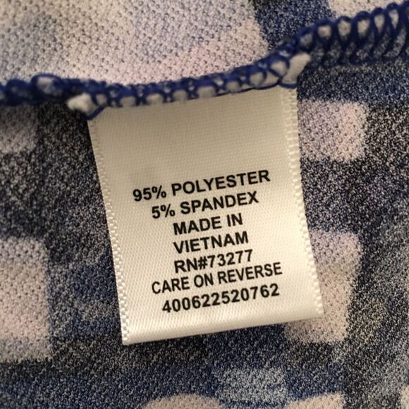 ELLE plus size Rayon Pleated back top - Picture 7 of 7